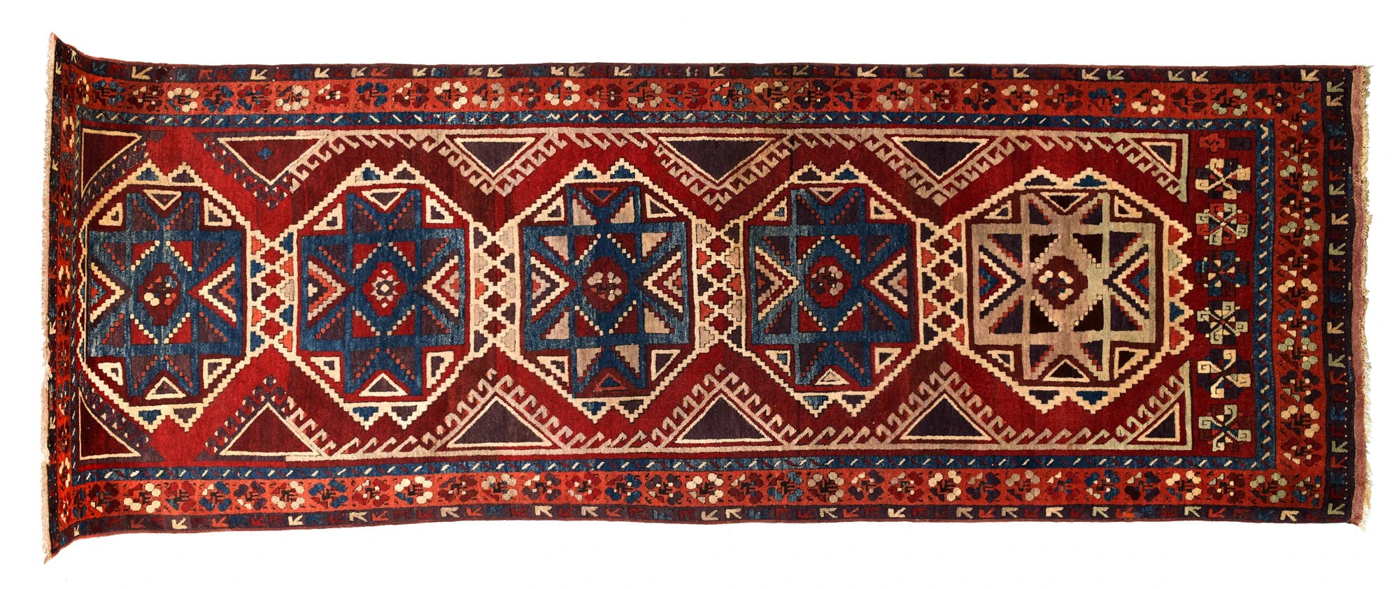 Karapinar Teppich aus Konya, 338x114 cm, antik um 1800 (Einzelansicht Querformat)